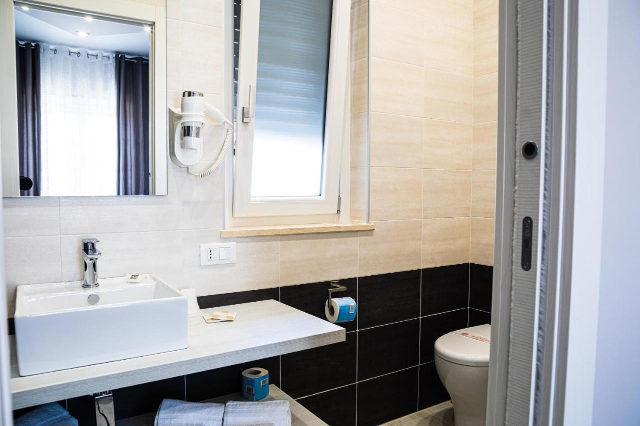 Ninfa Marina Otel Termoli Dış mekan fotoğraf